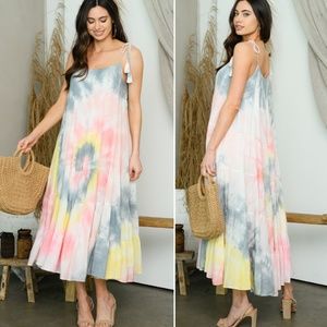 #39 WOMEN'S SLEEVELESS TIE DYE MAXI DRESS